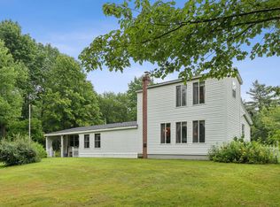 425 Blinn Hill Rd, Dresden, ME 04342