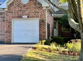 285 W 20th St, Lombard, IL 60148