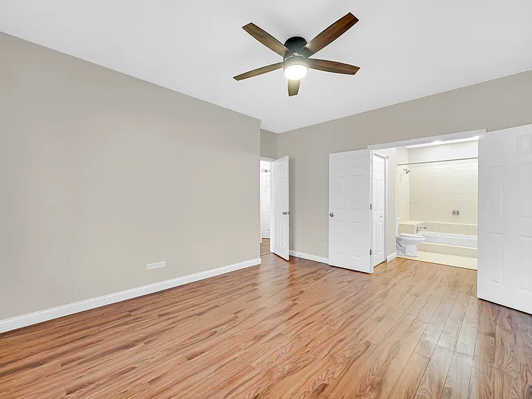 1661 Commodore Ct #3 — Photo 16