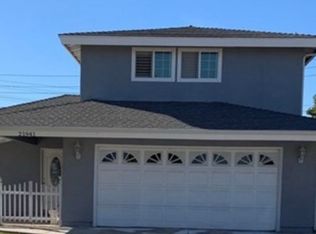 21941 Kiowa Ln, Huntington Beach, CA 92646