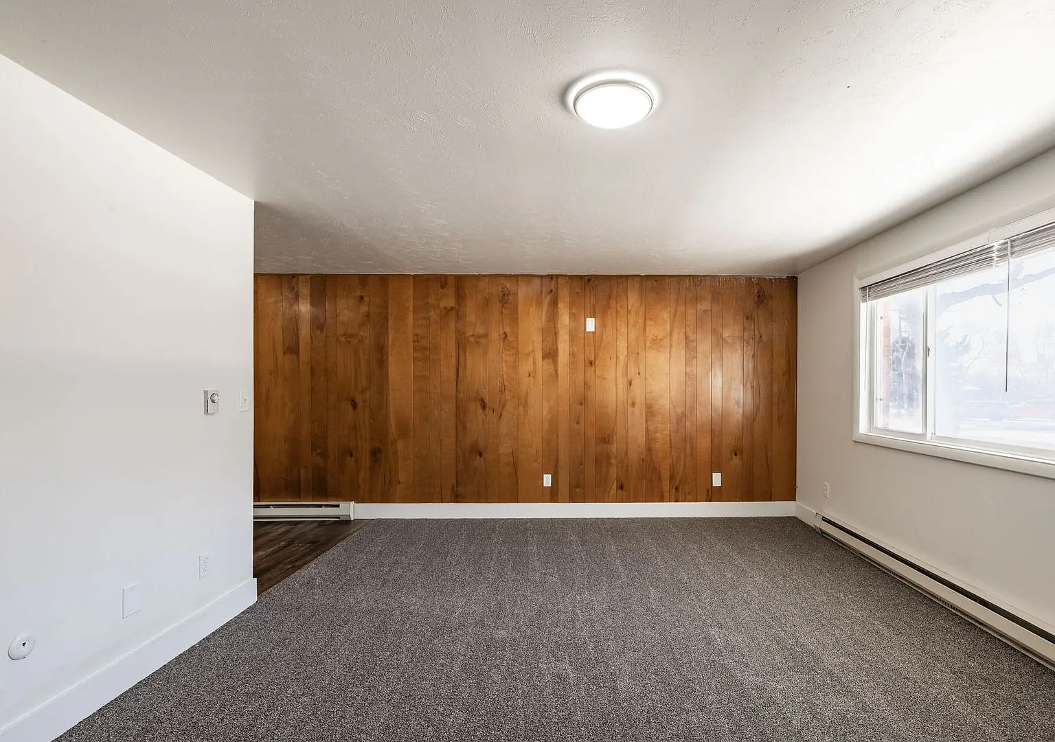 2 Bed 1 Bath Apartment in St Anthony — Photo 2