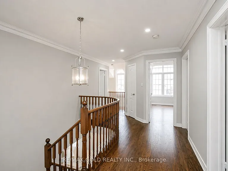 26 Hellyer Ave — Photo 11