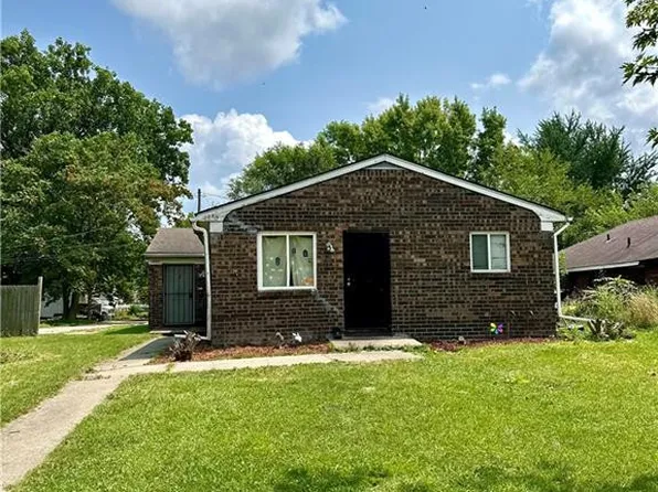 2930 N Ontario St, Toledo, OH 43611