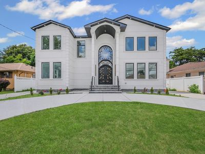 892 Barry Drive W, Valley Stream, NY, 11580