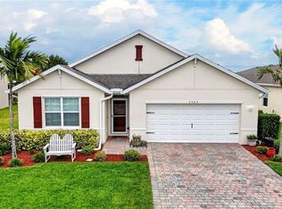 3425 Cancun CT, CAPE CORAL, FL 33909