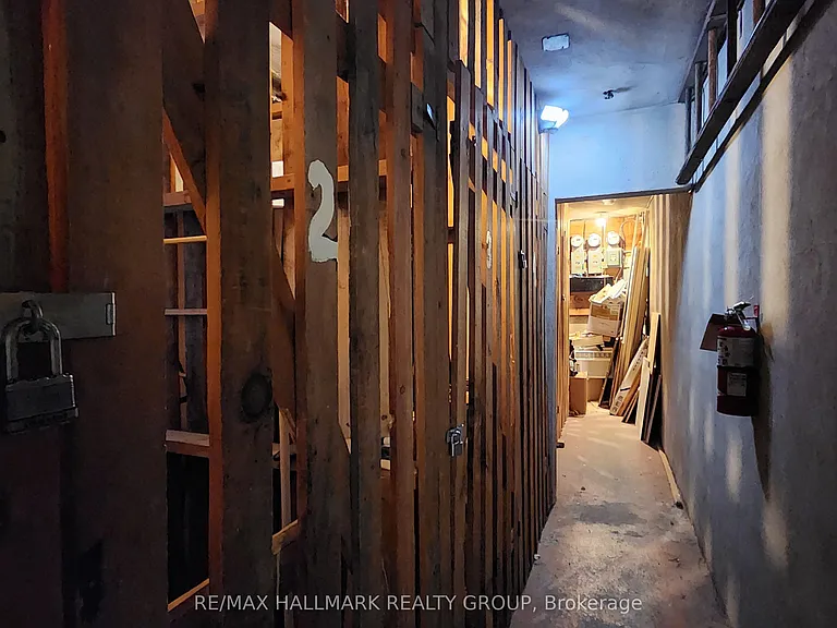 234 Frank St #1 — Photo 18
