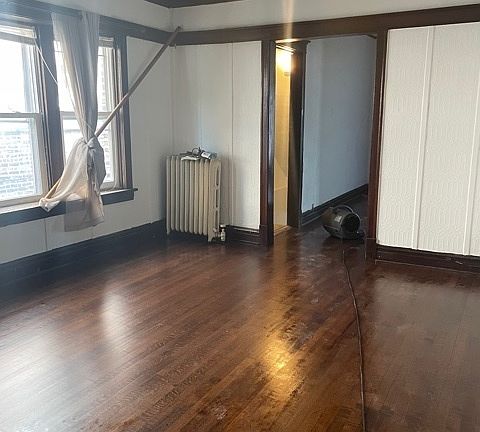 5th image of 7930 S Princeton Ave #1