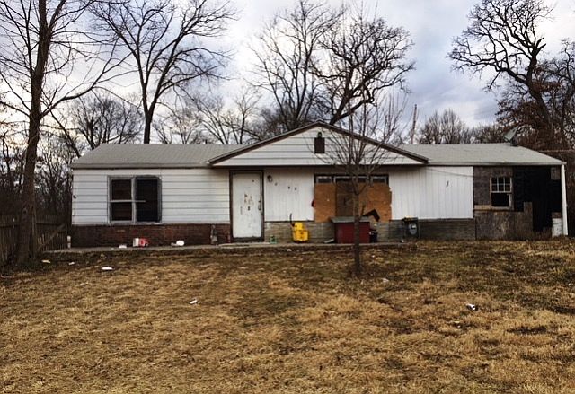 1st image of 8940 Woodland Ave