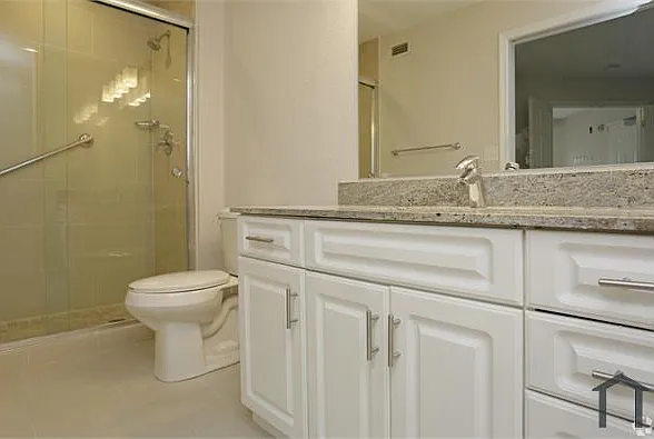 200 Skidmore Blvd #1 — Photo 9