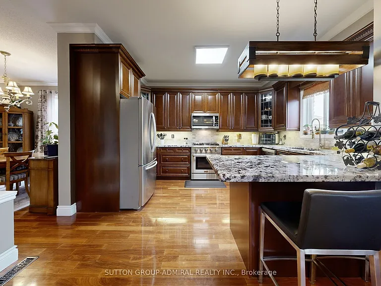 32 Stephanie Ln #UPPER — Photo 16