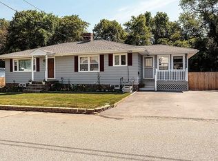 153 Fetherston Ave, Lowell, MA 01852