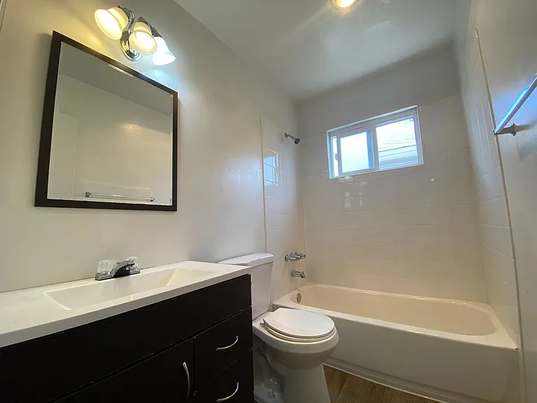 4609 Bancroft — Photo 7