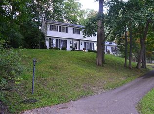 10 Courtly Cir, Owego, NY