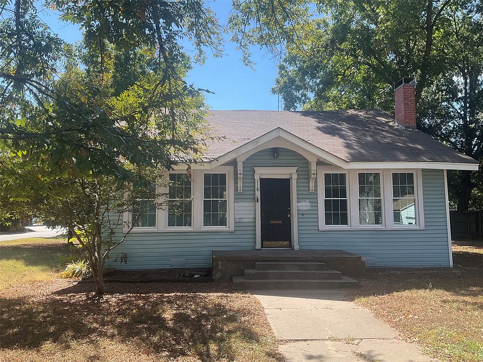 1st image of 118 S 31st St