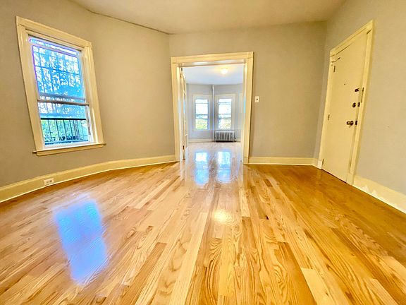 3rd image of 39 Summit Ave #1