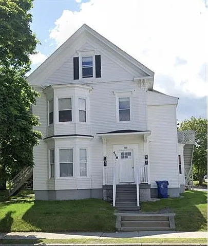 Studio, $1,650 — Photo 2
