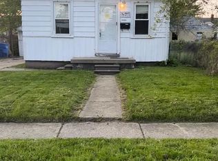 12415 Vernon Ave, Warren, MI 48089