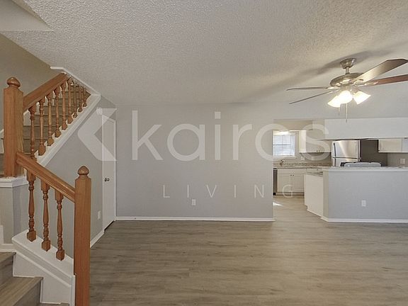 3rd image of 2146 Woodnote Ln