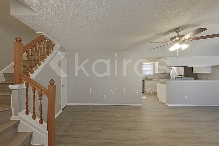 2146 Woodnote Ln — Photo 3
