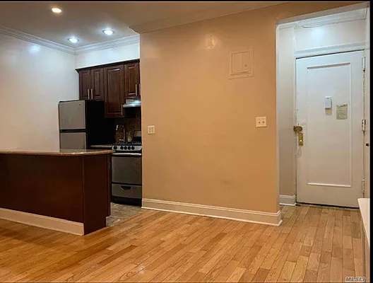 Rented by Properties Logan Inc | media 2