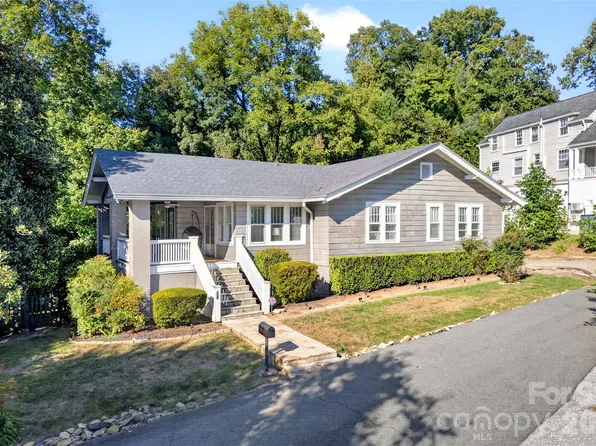 26 Hillside Dr, Marion, NC 28752