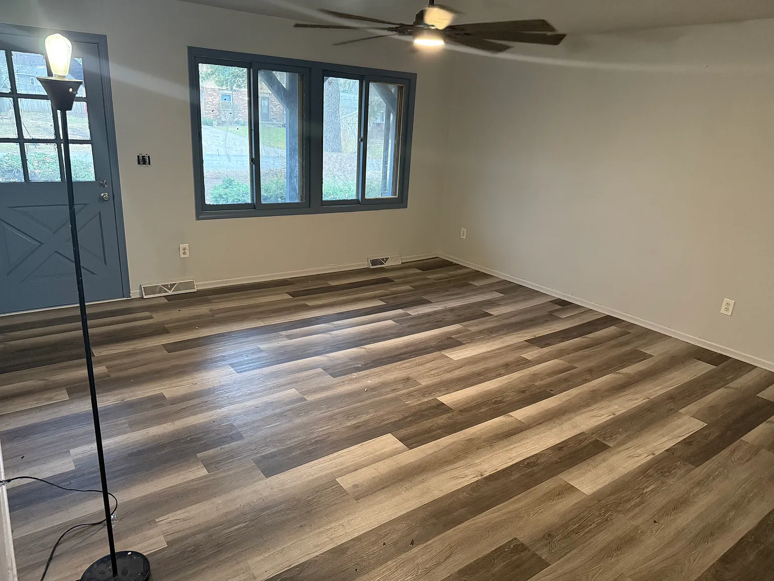 4 bed, 1500 sqft, $2,200 — Photo 2