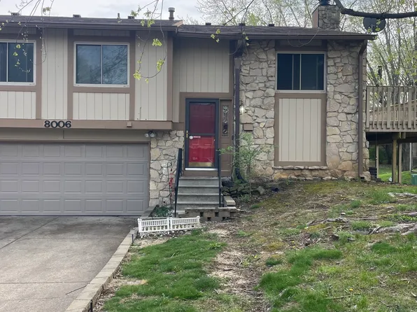 8006 Sunfield Ct, Indianapolis, IN 46214