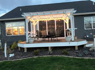 2506 Nature Ridge Dr NW, Palo, IA 52324