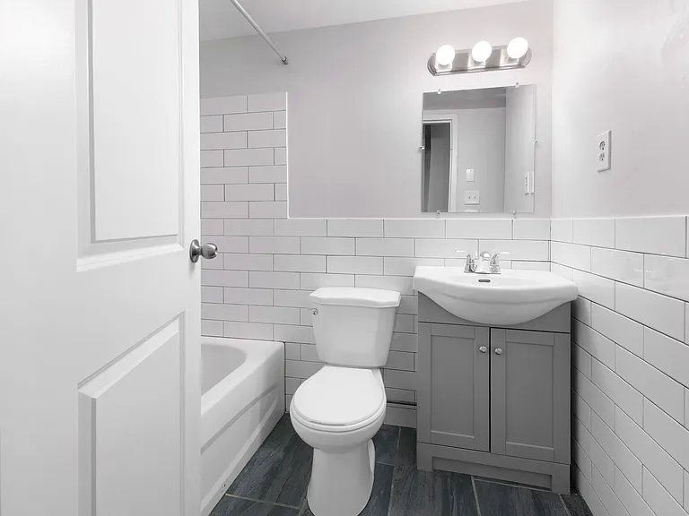591 Wellington Ave #302 — Photo 10