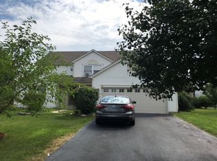 157 Wedgeport Ct, Romeoville, IL 60446