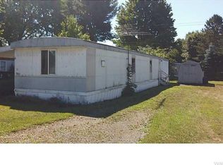 47 Meadow Ln, Delevan, NY 14042