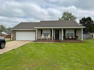 112 Louis Dr, Searcy, AR 72143