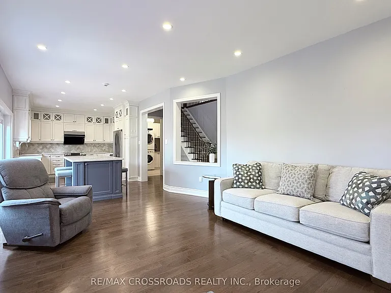 72 Skywood Dr — Photo 14