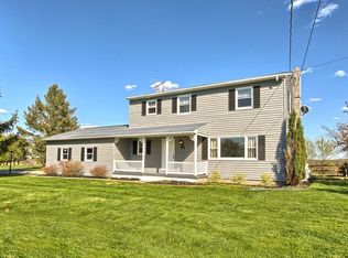 210 Mill St, Fawn Grove, PA 17321