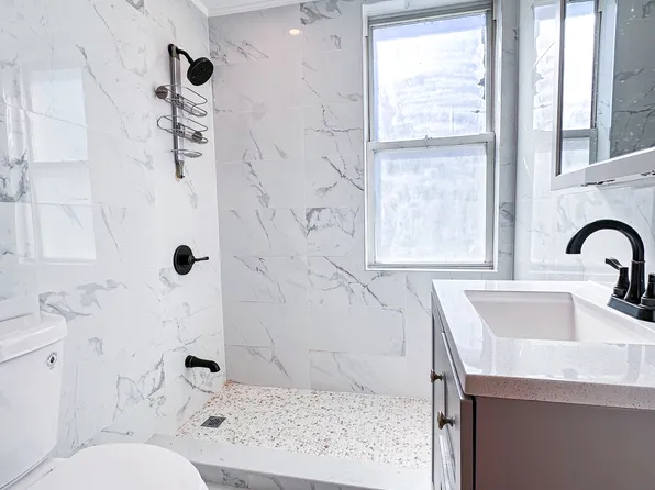 66-42 Clinton Avenue image 7 of 14