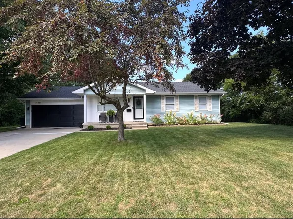 36351 Chaskey St, Richmond, MI 48062