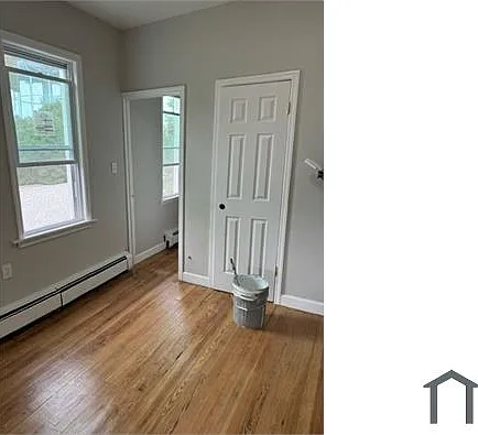 16 Cedar St #6 — Photo 6
