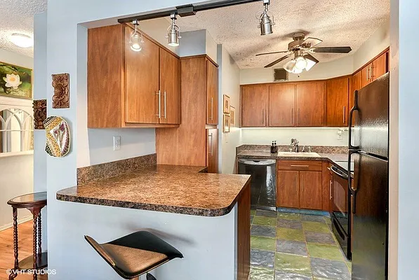 Sold by Shares of New York Marketing LLC | media 16