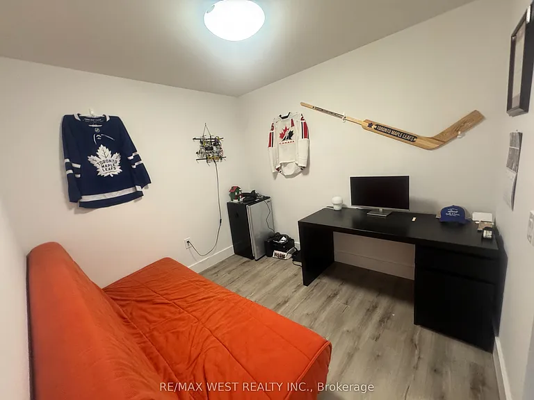 4 Kimberly Ln #325 — Photo 9