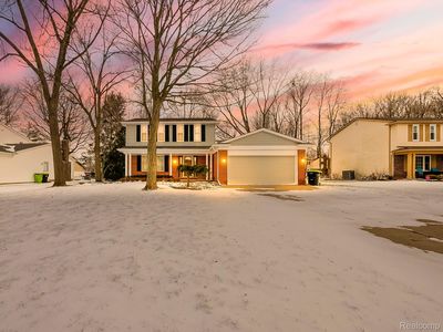 21964 Sunrise Blvd, Novi, MI, 48375