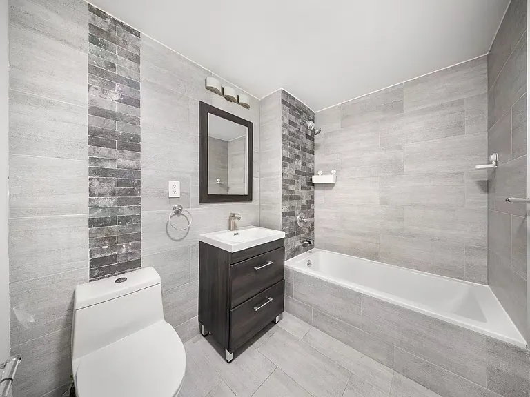 70-09 45th Ave #3D — Photo 5