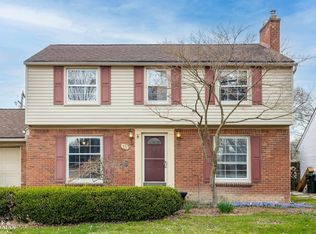 874 S Brys Dr, Grosse Pointe Woods, MI 48236