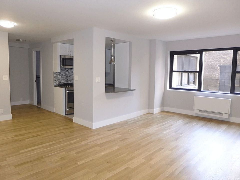 1st image of 301 E 47th St APT 15N