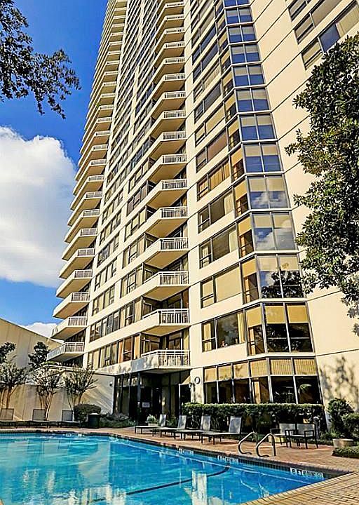 1st image of 15 Greenway Plz Unit 15E