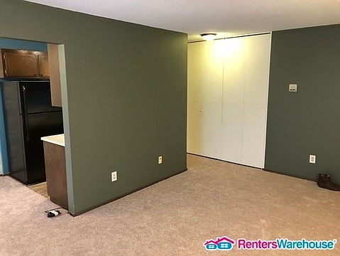 2nd image of 4371 Wilshire Blvd #302
