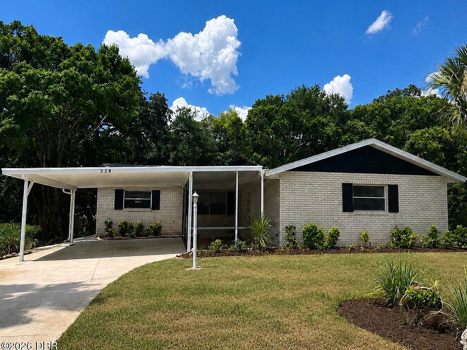 1st image of 228 Colomba Rd
