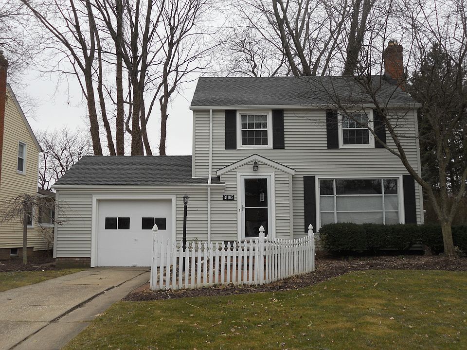 1st image of 31105 Carlton Dr