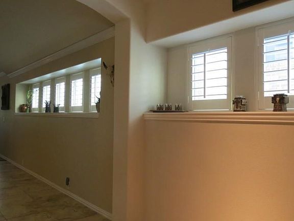 4th image of 2545 Cain River Dr