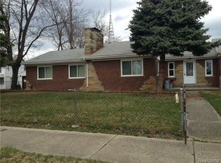 78 W George Ave, Hazel Park, MI 48030