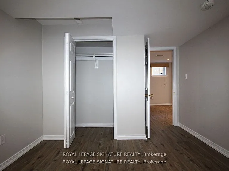 70 Penbridge Cir #LOWER — Photo 18